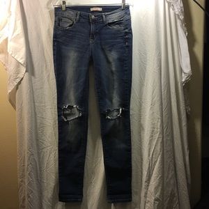 Refuge ripped and distressed jeans - size 8